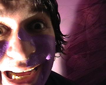 04 VIRUS di FLAVIO SCIOLE' frame 007