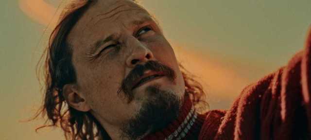 Circology Stills 01 Streeen