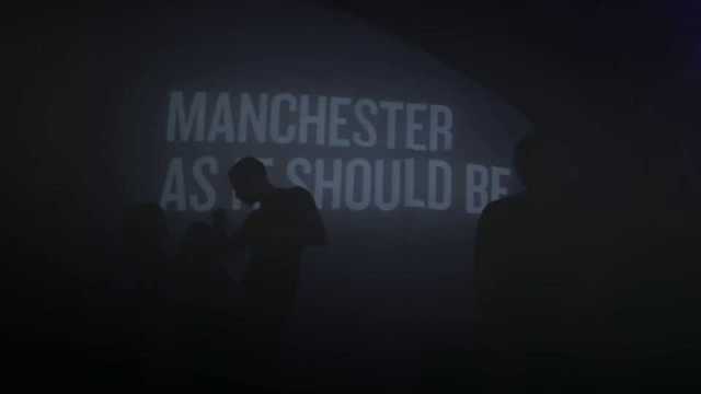 Manchester keeps on dancing06